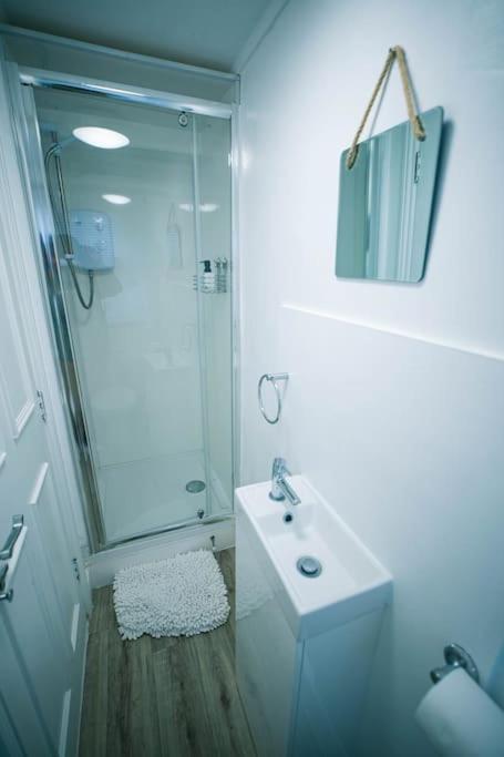 The Beach Suite - Top Floor With Easy Invest Lowestoft Ngoại thất bức ảnh